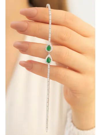 Melodi Zümrüt Taşlı Su Yolu Bayan Gümüş Bileklik Melodi Zümrüt Taşlı Su Yolu Bayan Gümüş Bileklik