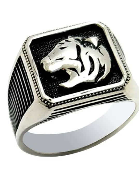 Kaplan Figürlü Erkek Gümüş Yüzük