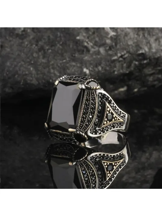 Erkek Gümüş Yüzük - Oniks ve Mikro Zirkon Taşlı 925 Ayar Gümüş Erkek Yüzük