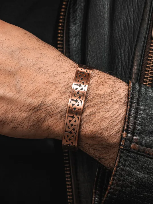 Kadın Erkek Saf Bakır Bileklik Kalın Zevahir Model Metal Kutu Doğal Taşlar Bakır Kelepçe Bilezik Kadın Erkek Saf Bakır Bileklik Kalın Zevahir Model Metal Kutu Doğal Taşlar Bakır Kelepçe Bilezik