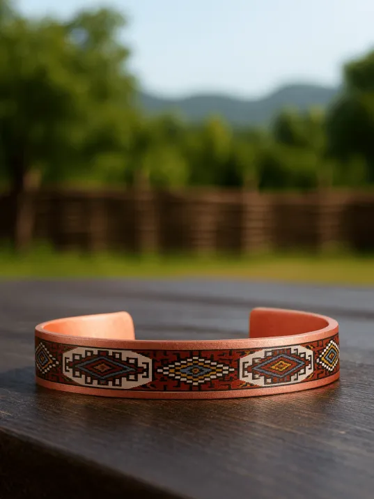 Kadın Bakır Bileklik - Rosewhite Model Özel Baskı Metal Kutu Ve Kuvars Taşı Kadın Bakır Bileklik - Rosewhite Model Özel Baskı Metal Kutu Ve Kuvars Taşı