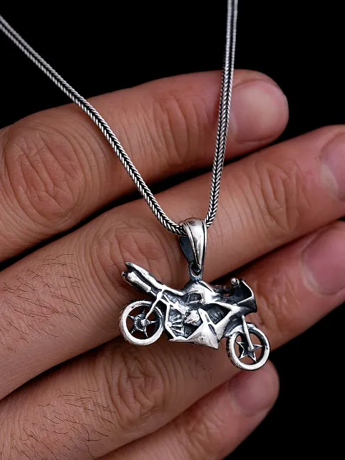 Erkek Gümüş Kolye - Motor - Motosiklet Figürlü Gümüş Erkek Kolye