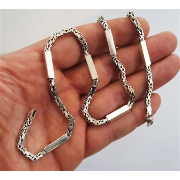 3,5mm Kral Gümüş Erkek Kolye Zincir Kare Parçalı Şarnelli Model 3,5mm Kral Gümüş Erkek Kolye Zincir Kare Parçalı Şarnelli Model
