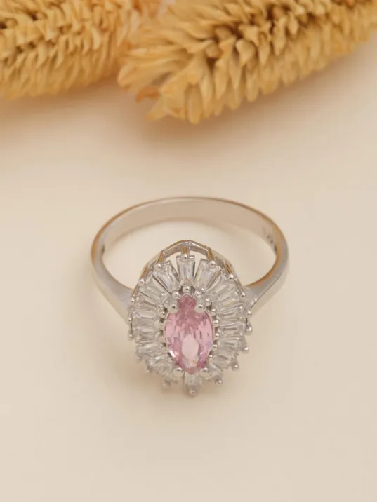 Kadın Gümüş Yüzük - Damla Model Pembe Zirkon Taşlı Baget Süslemeli Rodyumlu Kadın Yüzük Kadın Gümüş Yüzük - Damla Model Pembe Zirkon Taşlı Baget Süslemeli Rodyumlu Kadın Yüzük