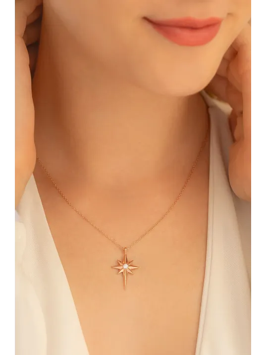 Kadın Gümüş Kolye - Zirkon Taşlı Kutup Yıldızı Motifli Gümüş Kolye