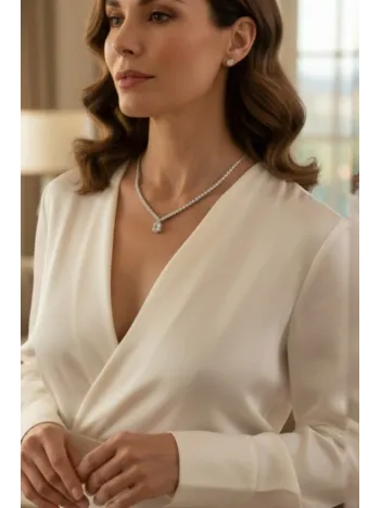 Kadın Gümüş Kolye - Diana Baget Taşlı Kare Kolye