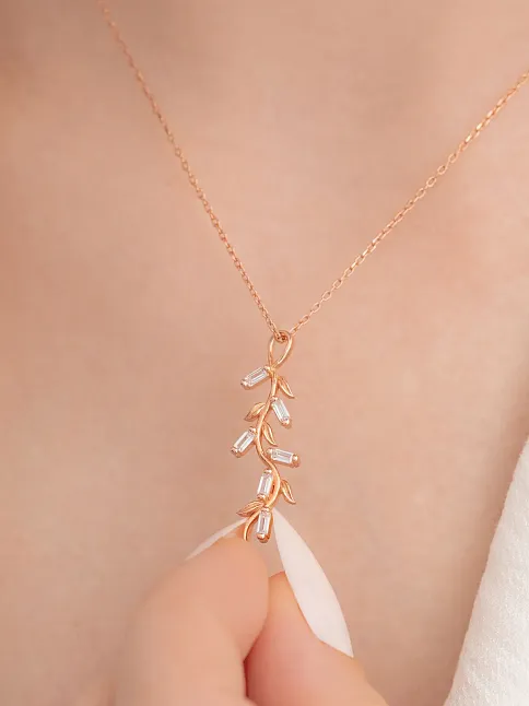 Baget Taşlı Yaprak Model Kadın Rose Gümüş Kolye Gklyprkmdl5-ros
