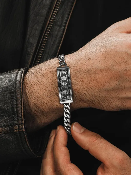 Erkek Gümüş Bileklik - Çift Selçuklu Kartalı İşlemeli Gurmet Model 925 Ayar Erkek Bileklik Erkek Gümüş Bileklik - Çift Selçuklu Kartalı İşlemeli Gurmet Model 925 Ayar Erkek Bileklik