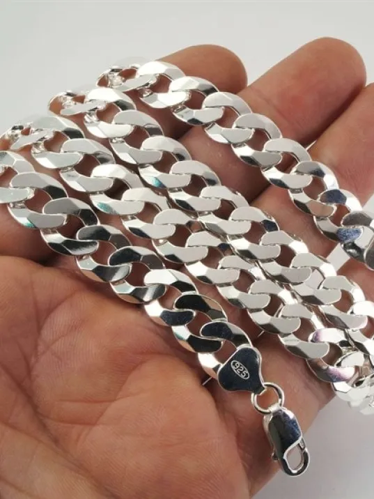 Erkek Gurmet Kolye Zincir Kalın 11mm İtalyan Malı Mükemmel Kalite Erkek Gurmet Kolye Zincir Kalın 11mm İtalyan Malı Mükemmel Kalite