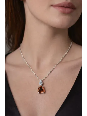 Kadın Gümüş Kolye - Üçgen Kesim Zultanit Taşlı Gümüş Kolye