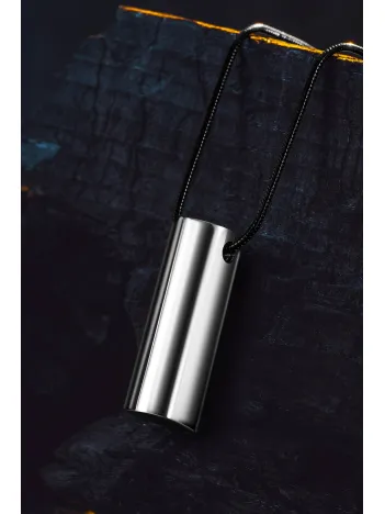 Corelum Secret Çelik İsimli Silindir Erkek Kolye 3 cm Parlak Gizli Tasarım