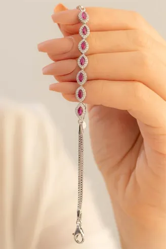 Kadın Gümüş Bileklik -Yakut ve Zirkon Taşlı Oval Model Gümüş Bileklik