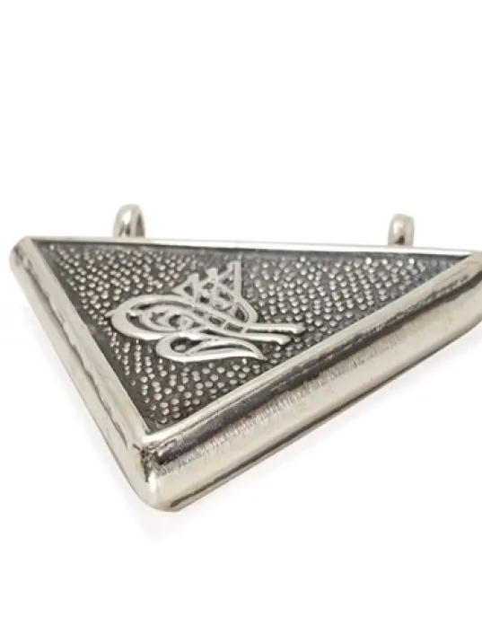 Orta Boy Tuğralı Gümüş Muska Haznesi Deri Kolye Hediyeli Orta Boy Tuğralı Gümüş Muska Haznesi Deri Kolye Hediyeli