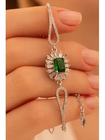 Kadın Gümüş Bileklik - Zümrüt Taşlı Kare Model Zirkon Süslemeli Kadın Bileklik