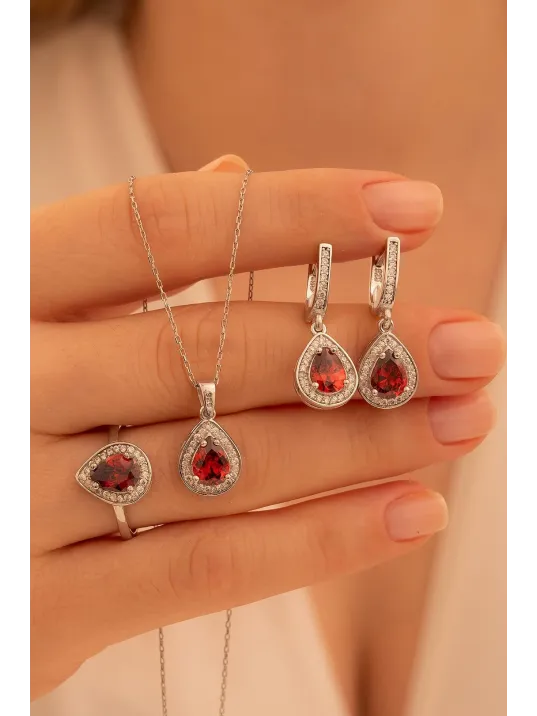 Kadın Gümüş Set - Mekik Model Yakut Taşlı Zirkon Süslemeli Rodyumlu Kadın Set Kadın Gümüş Set - Mekik Model Yakut Taşlı Zirkon Süslemeli Rodyumlu Kadın Set