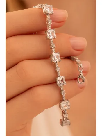 Kadın Gümüş Bileklik - 9 Sıra Zirkon Taşlı Kare Model Kadın Bileklik