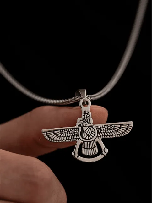 Ahura Mazda Erkek Kolye - Kadın Kolye - Ahura Mazda Model Çelik Kolye Ahura Mazda Erkek Kolye - Kadın Kolye - Ahura Mazda Model Çelik Kolye