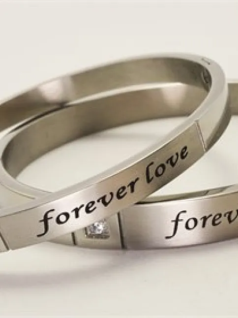 Forever Love Paslanmaz Çelik Erkek Bayan Çift Kelepçe Bileklik Set Forever Love Paslanmaz Çelik Erkek Bayan Çift Kelepçe Bileklik Set