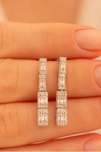Kadın Gümüş Küpe - Dilruba Baget Taşlı Kare Model Kadın Küpe