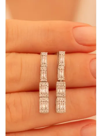 Kadın Gümüş Küpe - Dilruba Baget Taşlı Kare Model Kadın Küpe