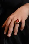 Garnet (Kırmızı) Taşlı Yanı Selçuklu Arma ve Hilal Yıldız İşlemeli Erkek Gümüş Yüzük