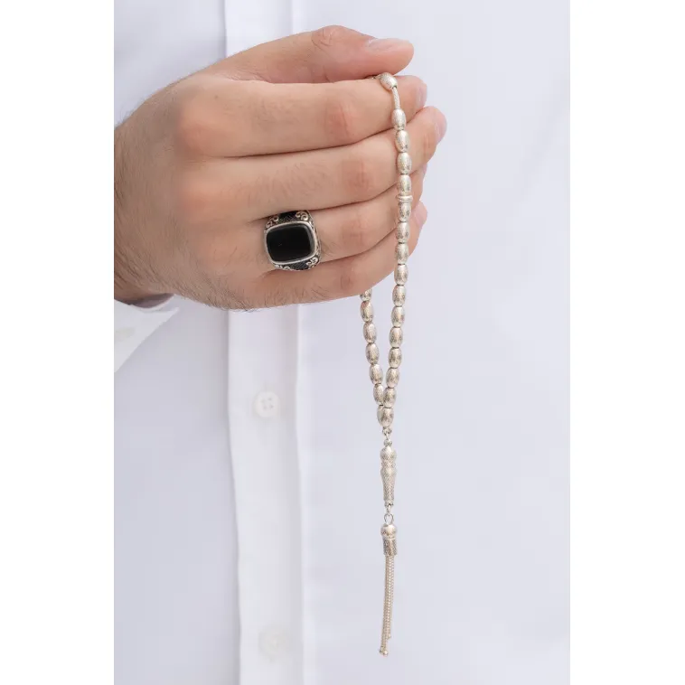 Gümüş Tespih Arpa Kesim Noktalı Orta Boy 20 gr Gümüş Tespih Arpa Kesim Noktalı Orta Boy 20 gr
