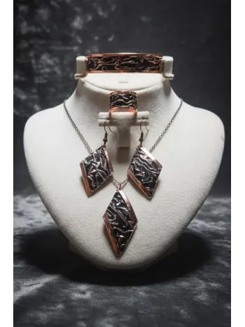 Kadın Bakır Set - Siyah Gece Büyüsü Model Bakır Kadın Kolye Bileklik Yüzük Küpe Set