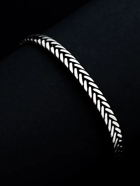 Erkek Gümüş Bileklik - Tilki Kuyruğu Model 2 Gümüş Kelepçe Bileklik Erkek Gümüş Bileklik - Tilki Kuyruğu Model 2 Gümüş Kelepçe Bileklik