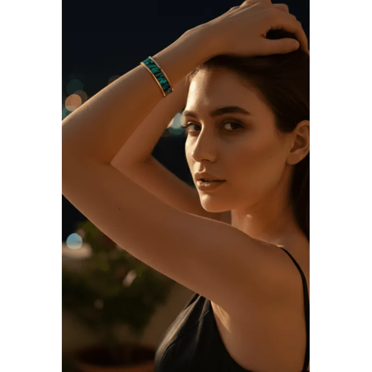 Kadın Bakır Bileklik - Arianna Model Özel Baskı Metal Kutu Ve Kuvars Taşı Kadın Bakır Bileklik - Arianna Model Özel Baskı Metal Kutu Ve Kuvars Taşı