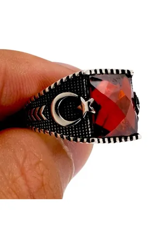 Kırmızı Zirkon Taşlı Ay Yıldızlı Gümüş Erkek Yüzük