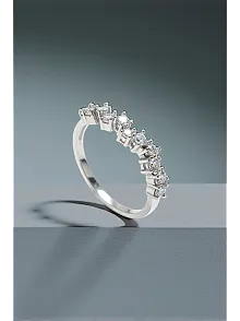 Kadın Gümüş Yüzük - 925 Ayar Zirkon Taşlı Alisa Model Gümüş Kadın Yüzük