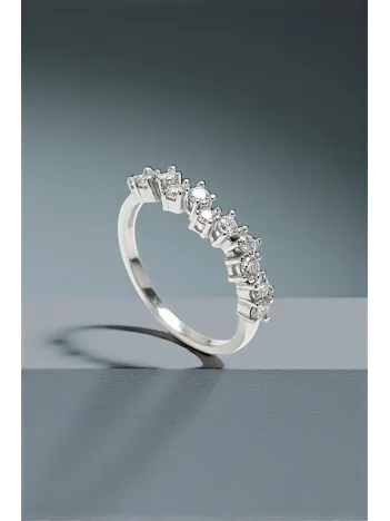 Kadın Gümüş Yüzük - 925 Ayar Zirkon Taşlı Alisa Model Gümüş Kadın Yüzük