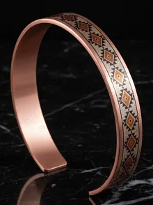 Kadın Bakır Bileklik - Lenka Model Özel Baskı Metal Kutu Ve Kuvars Taşı