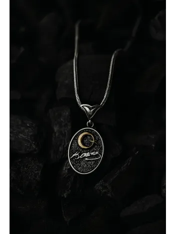 Erkek Gümüş Kolye - Oval Ay Yıldız Motifli Mustafa Kemal Atatürk İmzalı Gümüş Kolye
