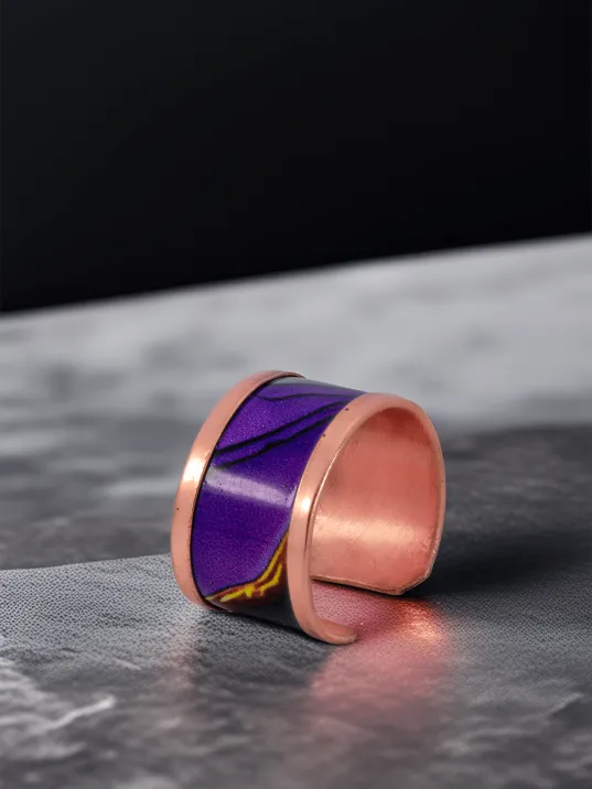 Kadın Bakır Yüzük - Laura Model Özel Baskı Metal Kutu Ve Kuvars Taşı Kadın Bakır Yüzük - Laura Model Özel Baskı Metal Kutu Ve Kuvars Taşı