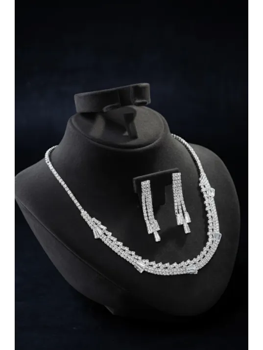 Kadın Bijuteri Kolye Küpe Set - Alexia Model Baget ve Zirkon Taşlı Zarif Su Yolu Set