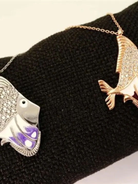 Balık Burcu Bayan Gümüş Kolye Harika Tasarım Balık Burcu Bayan Gümüş Kolye Harika Tasarım