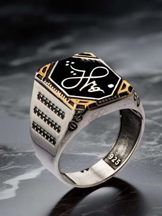 Hiç Yazılı Yanı Zirkon Taşlı 925 Ayar Erkek Gümüş Yüzük