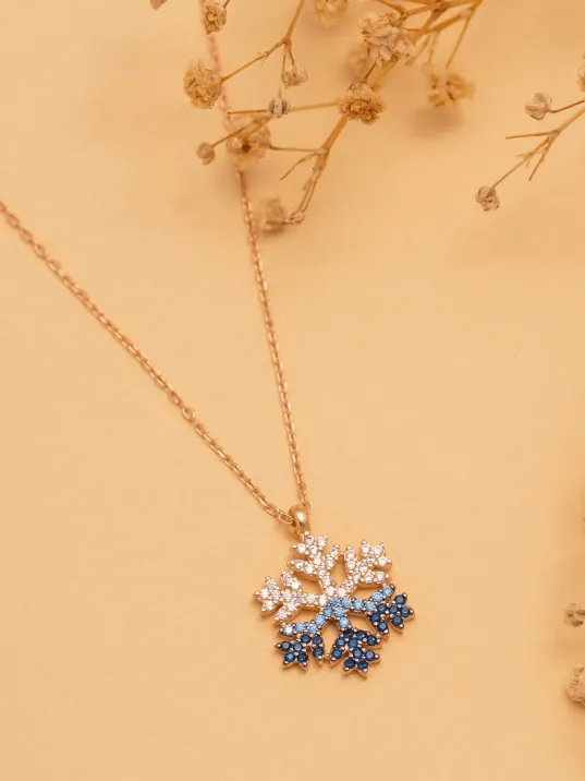 Mix Taşlı Kar Tanesi Model Kadın Gümüş Kolye GKLKRTNSMD1-ROS
