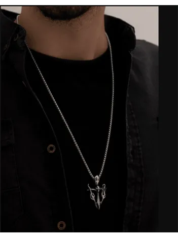 Haç Erkek Kolye - Hac Savaşçı Kılıcı Figürlü Erkek Çelik Kolye