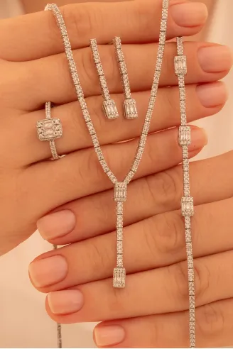 Kadın Gümüş Takı Seti - Süreyya Baget Taşlı Kare Model Kolye, Bileklik, Yüzük, Küpe Tam Set