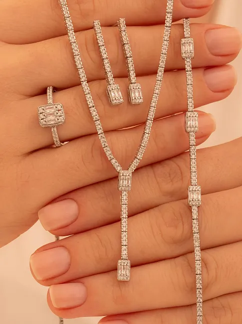 Kadın Gümüş Takı Seti - Süreyya Baget Taşlı Kare Model Kolye, Bileklik, Yüzük, Küpe Tam Set