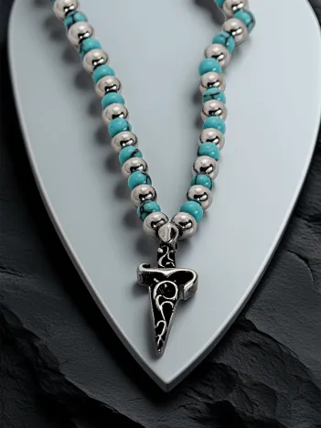 Kılıçhan Model Turkuaz Boncuklu Kılıç Figürlü Erkek Kolye – Güç ve Stil Simgesi