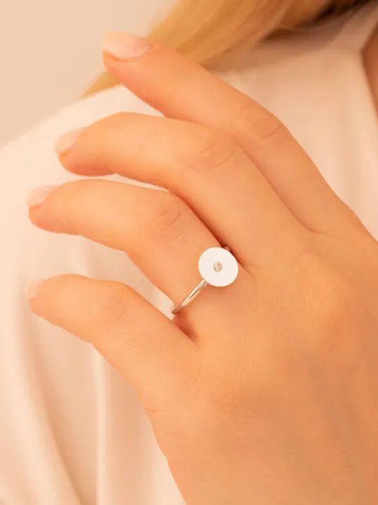 Kadın Gümüş Yüzük - El İşçiliği Yuvarlak Motifli Zirkon Taşlı Kadın Yüzük