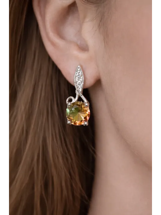 Kadın Gümüş Küpe - Işıltılı Mini Aura Zultanit Taşlı Kadın Gümüş Küpe Kadın Gümüş Küpe - Işıltılı Mini Aura Zultanit Taşlı Kadın Gümüş Küpe