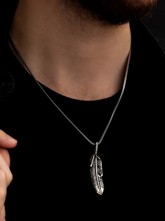 Büyük Boy Tüy Erkek Gümüş Kolye Zincir Büyük Boy Tüy Erkek Gümüş Kolye Zincir