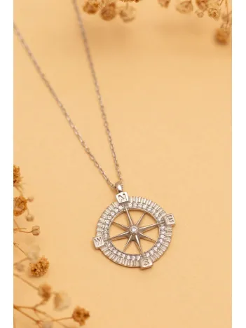 Kadın Gümüş Kolye - Zirkon Taşlı Pusula Motifli Gümüş Kolye