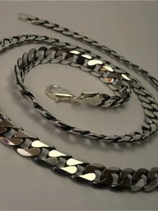 OKSİTLİ GURMET ERKEK GÜMÜŞ KOLYE ZİNCİR ORTA KALINLIK OKSİTLİ GURMET ERKEK GÜMÜŞ KOLYE ZİNCİR ORTA KALINLIK