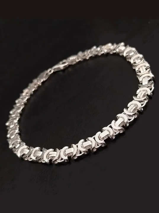 925 Ayar Gümüş Erkek Bileklik Künye Parlak Euro Kral Model 925 Ayar Gümüş Erkek Bileklik Künye Parlak Euro Kral Model