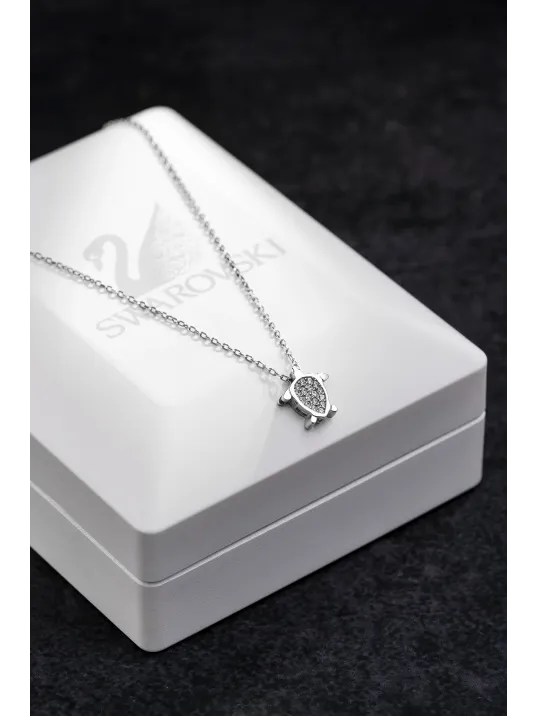 Kadın Gümüş Kolye - Swarovski Taşlı Zirconia Kaplumbağa Motifli Kadın Kolye